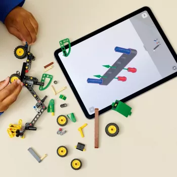 LEGO TECHNIC 42218 John Deere 1470H Ratų Harvesteris