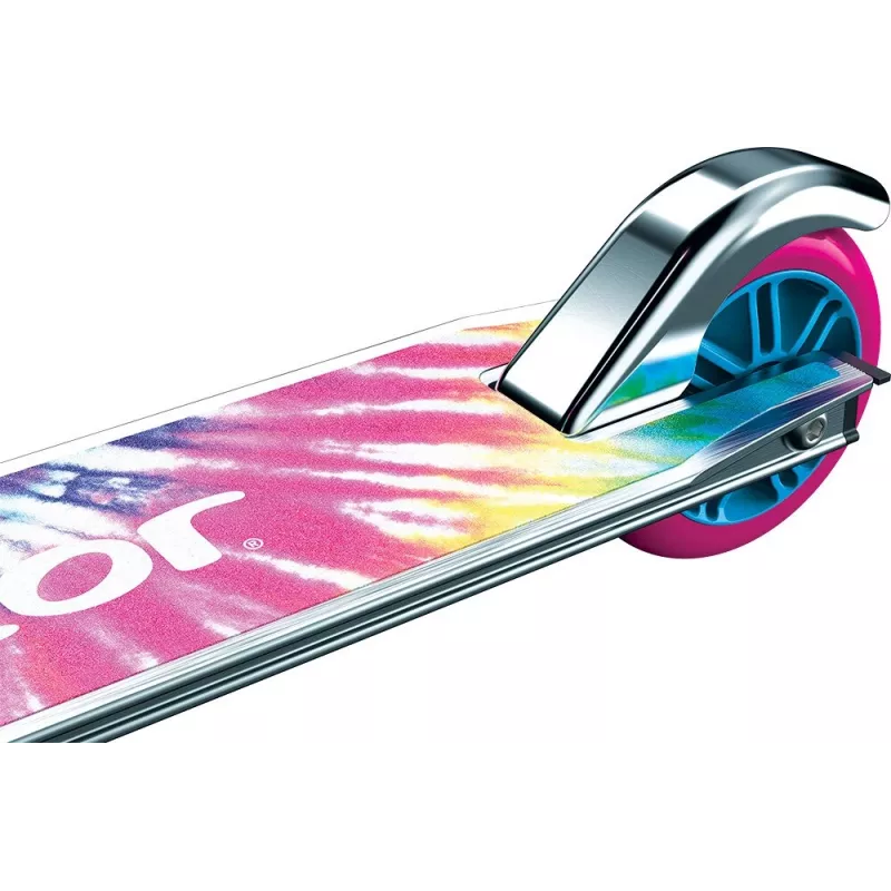 Vaikiškas paspirtukas Razor A Tie-Dye – aliumininis sulankstomas 2 ratų paspirtukas, reguliuojamas vairas, ABEC-5, maks. apkrova 65 kg
