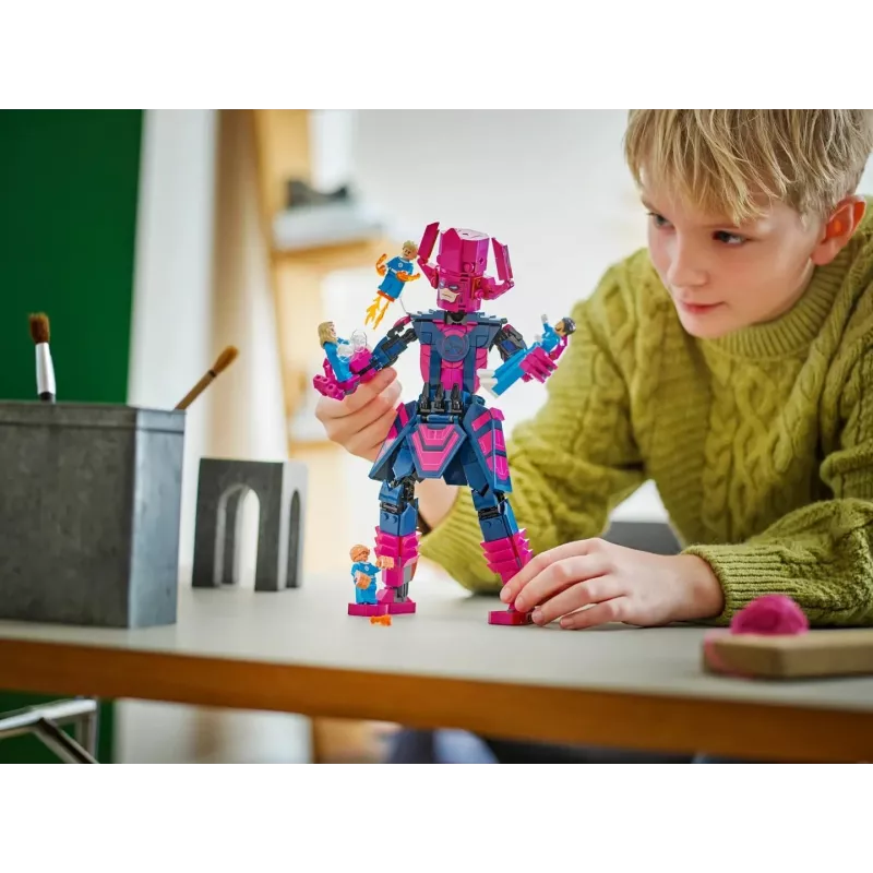 LEGO statybinis rinkinys Marvel Super Heroes 76316 — Fantastiškieji keturi: Galactus minifigūrėlių rinkinys, 427 detalės, 4 minifigūrėlės, amžius 9+