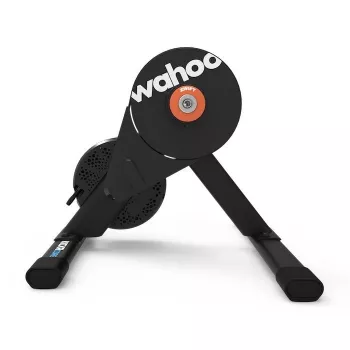 Treniruoklis Wahoo KICKR CORE 2 su ZWIFT Cog & Click