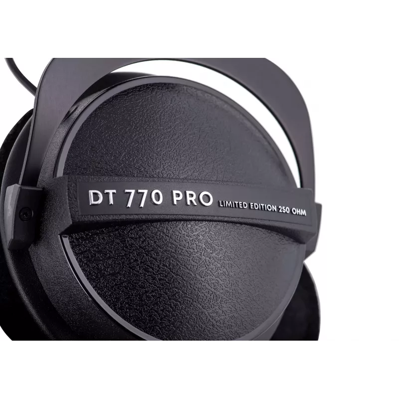 Ausinės Beyerdynamic DT 770 PRO 250 OHM Black Limited Edition