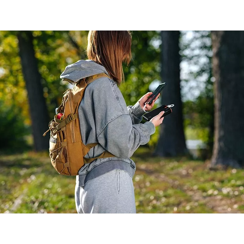 Nešiojamas įkroviklis TRACER EnerGen 20000 mAh, Power Delivery 20W, USB-C įvestis, 2×USB-A išėjimai, 3 įrenginių palaikymas, oranžinė