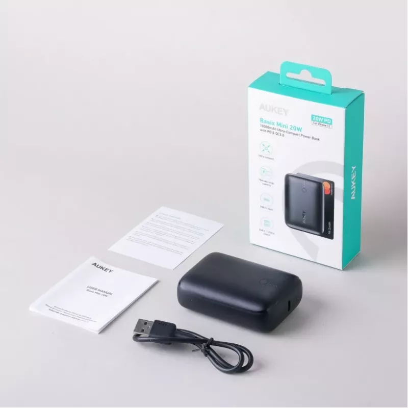 AUKEY 157000 Power Bank 10000 mAh Pilka