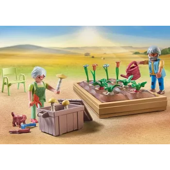 Playmobil 71443 Country: Daržovių sodas su seneliais
