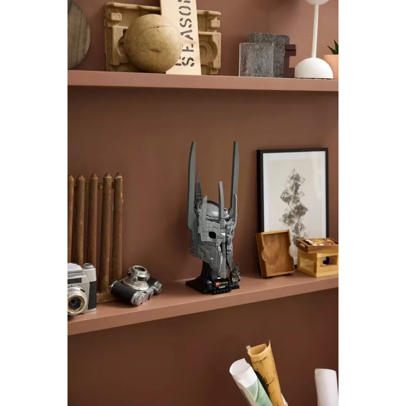 LEGO ICONS 11373 Žiedų Valdovas: Saurono Šalmas
