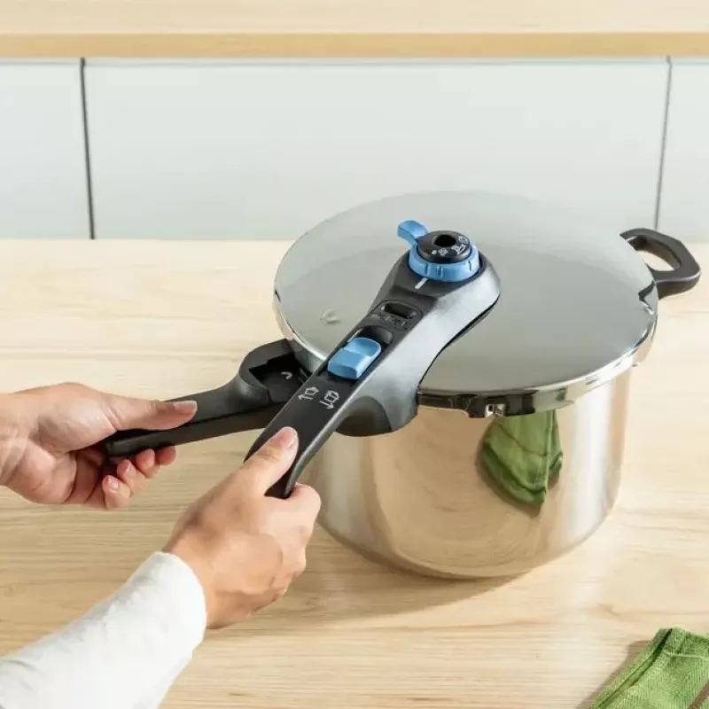 Slėginė viryklė Tefal SECURE TRENDY 6 L su nerūdijančio plieno garinimo krepšeliu, indukcijai tinkama