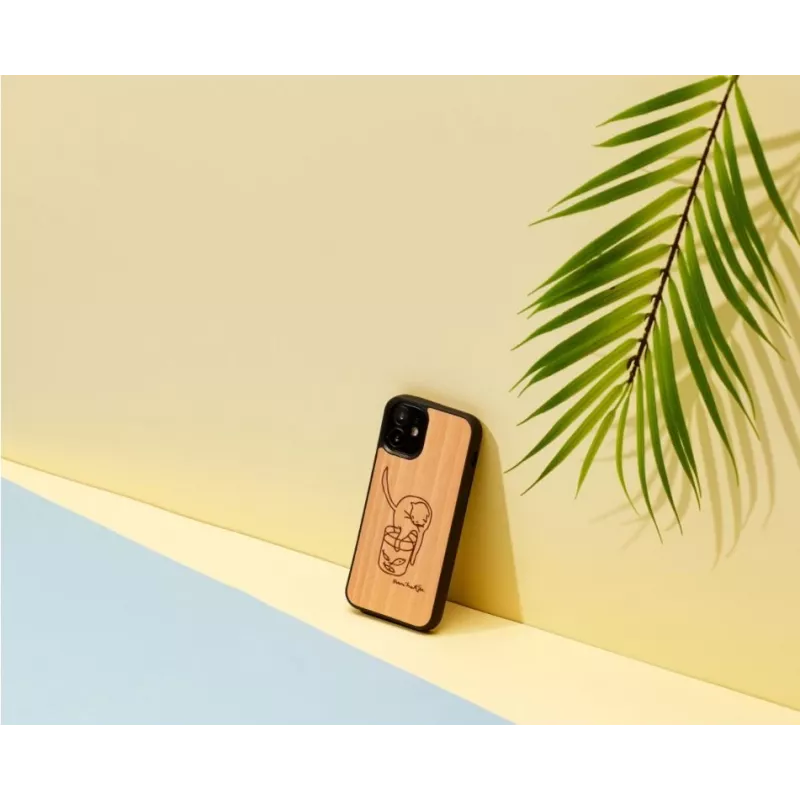 Dėklas iPhone 12 mini man and wood – spausdintas katinas su raudona žuvimi
