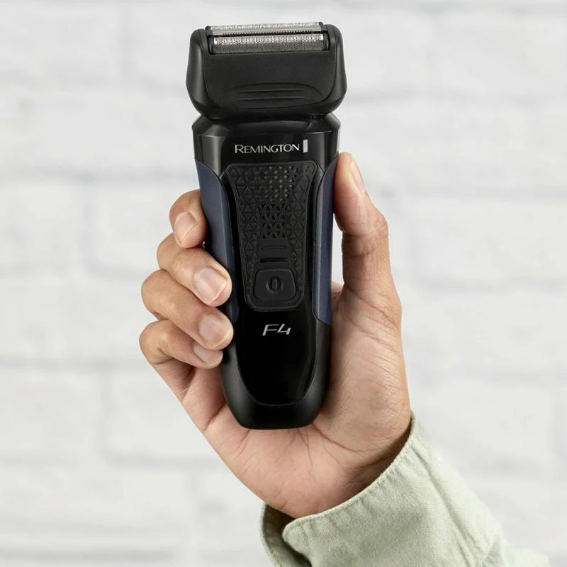 Remington Skustuvas F4 Style Series Wet & Dry juodas mėlynas (F4002)