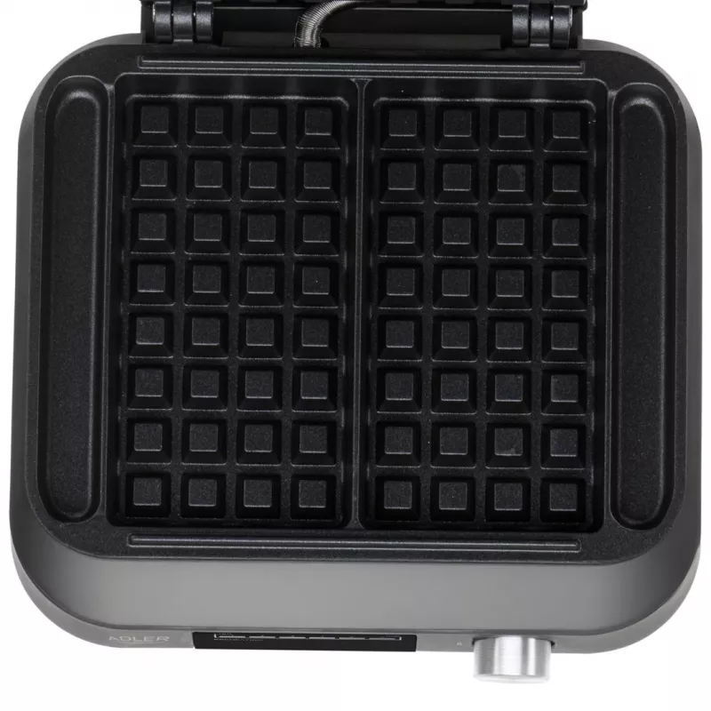 Vafelinė Adler AD 3087 – elektrinė belginių vaflių keptuvė, 2200 W, 2 stačiakampės plokštės 9×17 cm, juoda
