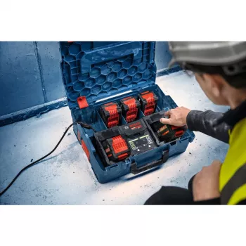 Bosch EXPERT 18V pradinis rinkinys su 2 akumuliatoriais ir įkrovikliu L-BOXX dėkle