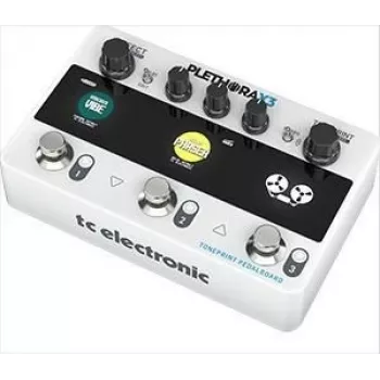 Daugiaefektinis gitaros procesorius TC Electronic Plethora X3 su 3 efektų kilpomis ir 20 efektų