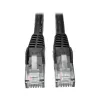Eaton Tripp Lite Series Cat6 Gigabit belaidis kištukinis (UTP) Ethernet kabelis (RJ45 M/M), PoE, juodas, 5 pėdos (1,52 m) - Pataisos kabelis - RJ-45 (M) į RJ-45 (M) - 1,52 m - UTP - CAT 6 - Liežuvėlis