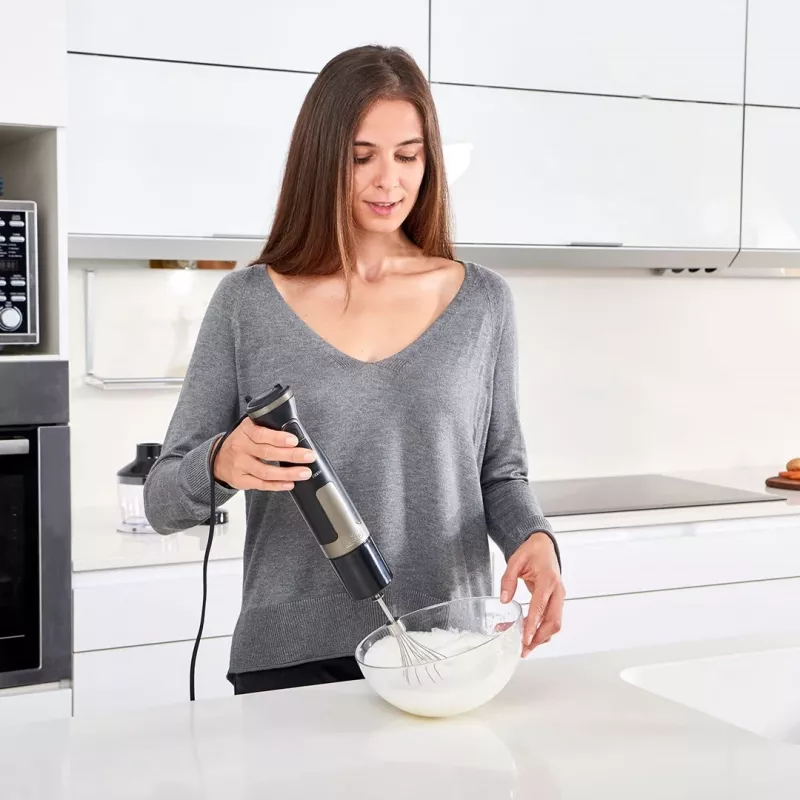 Panardintuvas Black & Decker BXHBA1500E – 1500 W, nerūdijančio plieno kotas, 20 greičių, pjaustytuvas, plaktuvas, impulsinis režimas