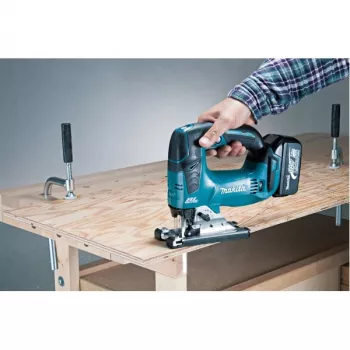 Stačiakampis pjūklas Makita DJV182Z 2,6 kg