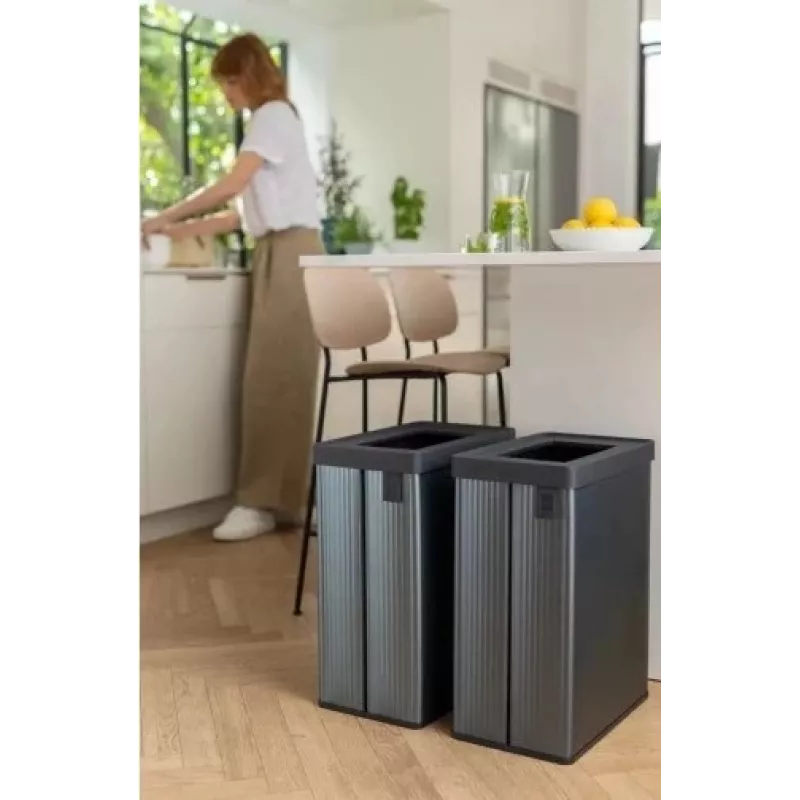 Šiukšlių konteineris 54 L KETER 258986