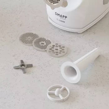 Elektrinė mėsmalė SMAPP 490.8 — 2200 W, 1 greitis, 3 sieteliai (Ø 2,7–8 mm), balta