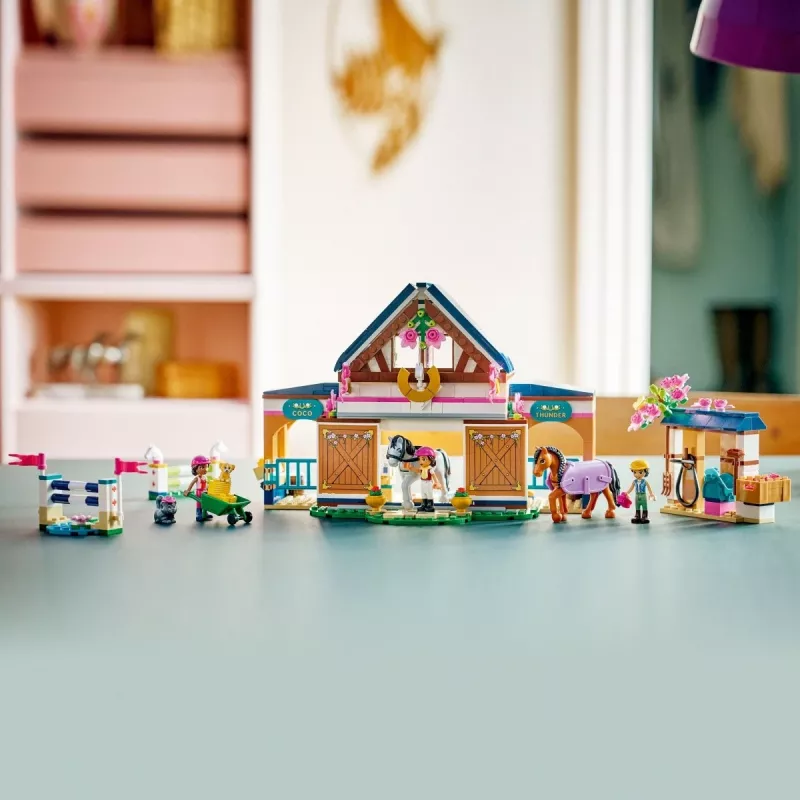 LEGO Friends 42688 Arklidė ir jojimo akademija