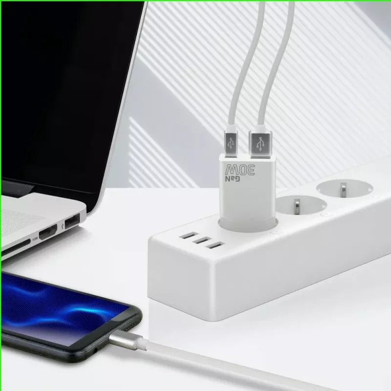 Universalus USB sieninis įkroviklis everActive SC-380Q Super Slim QC 3.0 — Quick Charge 3.0, kompaktiškas dizainas
