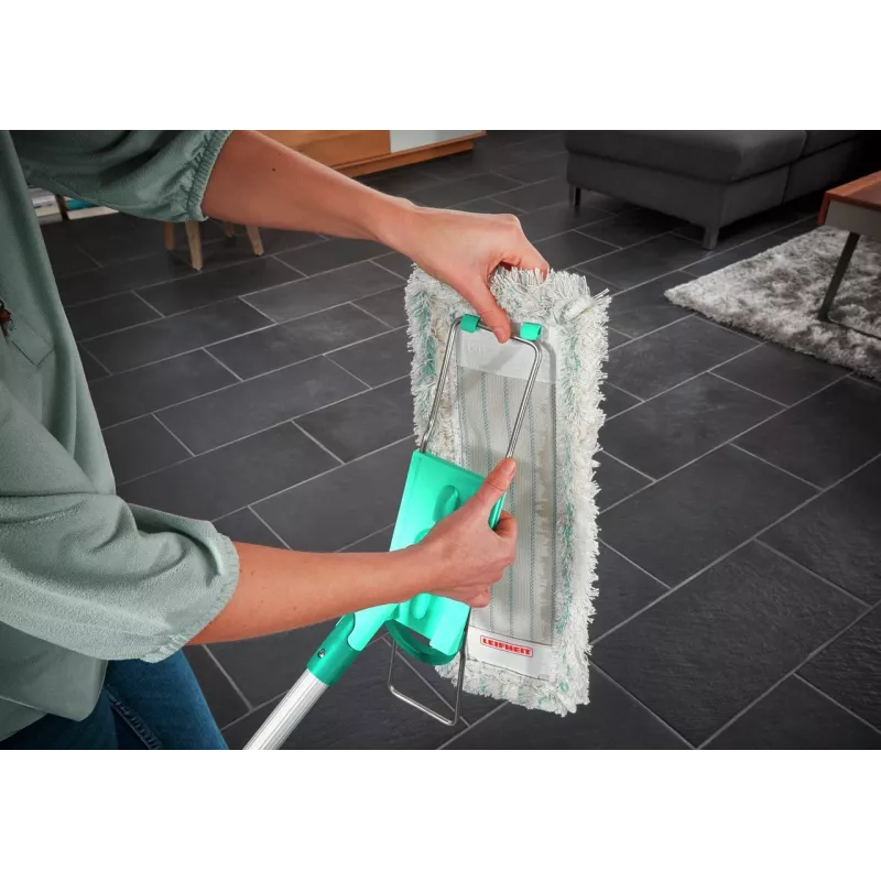 Leifheit Profi XL cotton plus plokščias šluotražis – 420 mm plotis, 360° sukama galvutė, medvilnė/pluoštas, aliumininis kotas