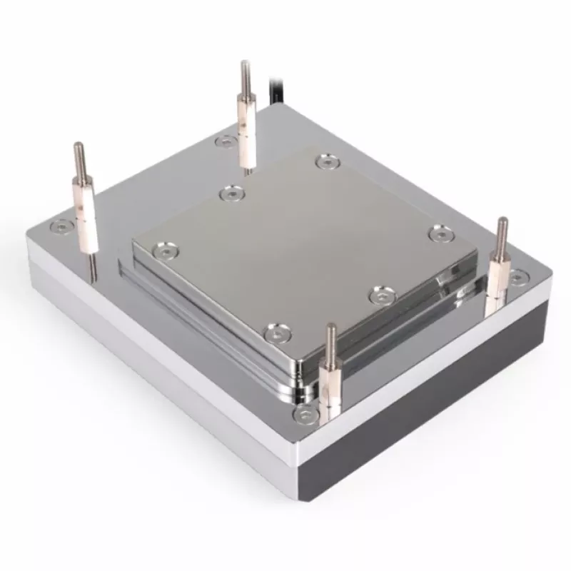 Alphacool 13893 šaltoji plokštė (Coldplate) – AMD AM5 procesoriaus vandens aušinimo blokas