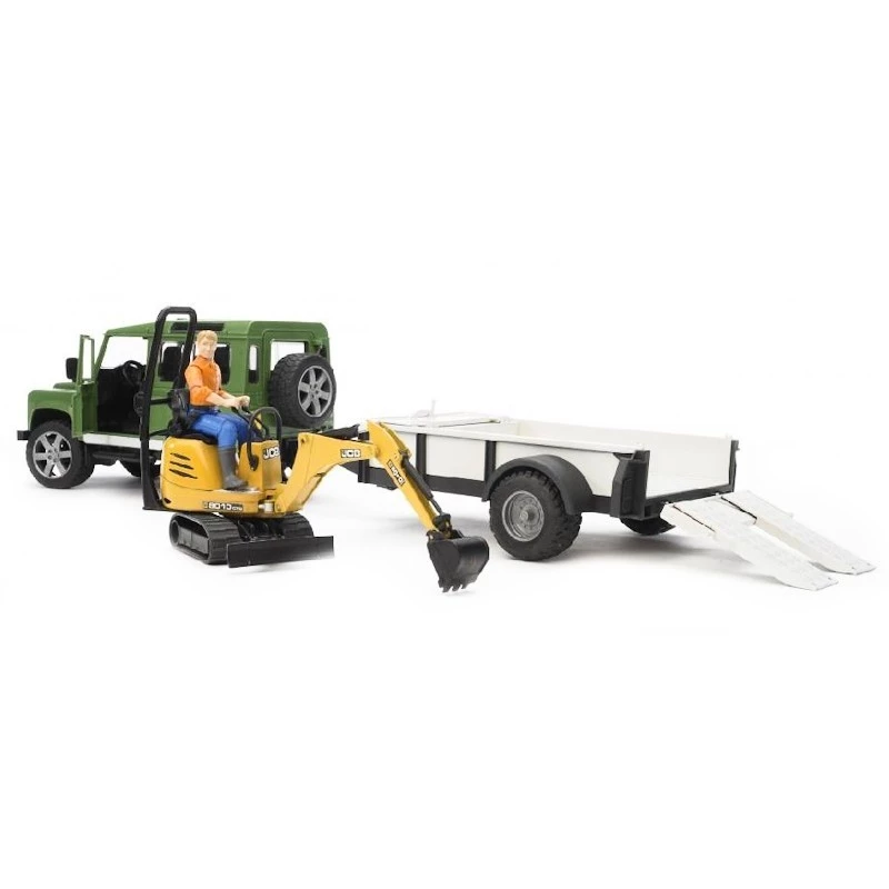 BRUDER Land Rover Defender su priekaba ir JCB mikroekskavatoriumi 8010 CTS bei statybininko figūrėle