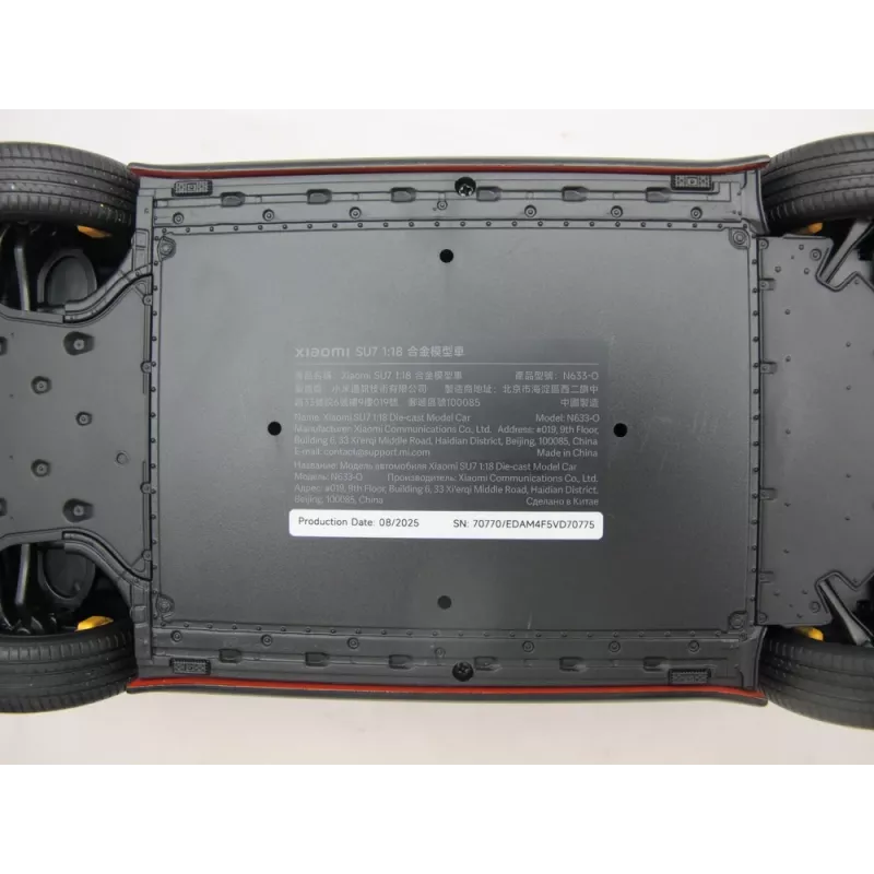 Lieto modelio automobilis Xiaomi SU7 1:18 masteliu, surinktas, W278×D108×H81,5 mm