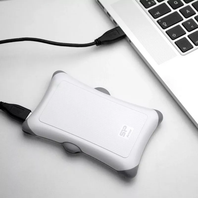 Išorinis kietasis diskas Silicon Power Armor A30 2TB 2,5 colio USB 3.2 Gen 1, baltas, atsparus smūgiams, 256 bitų AES