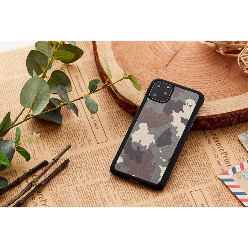 Apsauginis dėklas iPhone 11 Pro, man and wood, kamufliažinis juodas, natūrali mediena