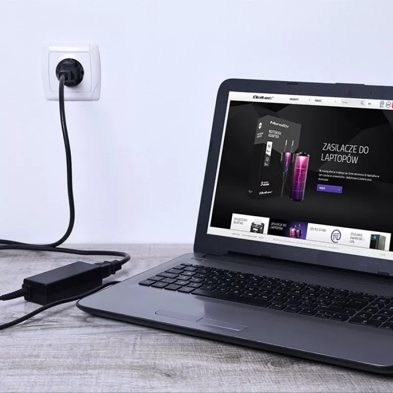 Qoltec 50069 maitinimo adapteris/inverteris 65 W Juodas