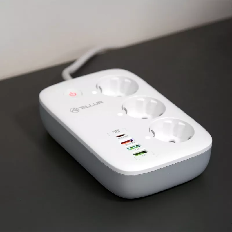 Power Strip Tellur TLL331521 Smart WiFi su 3 kištukiniais lizdais, PD 30W, QC 18W