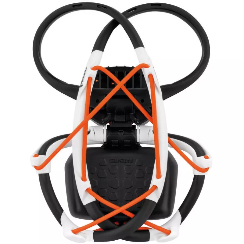 Petzl IKO CORE priekinė lemputė, juoda, E104BA00