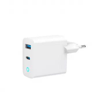 Gembird TA-UC-PDQC65L-W-01 universalus greitasis mobiliųjų įrenginių kroviklis 65W baltas