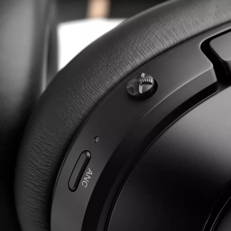 Ausinės Teufel REAL BLUE PRO belaidės antgalvinės žaidimams Bluetooth juodos