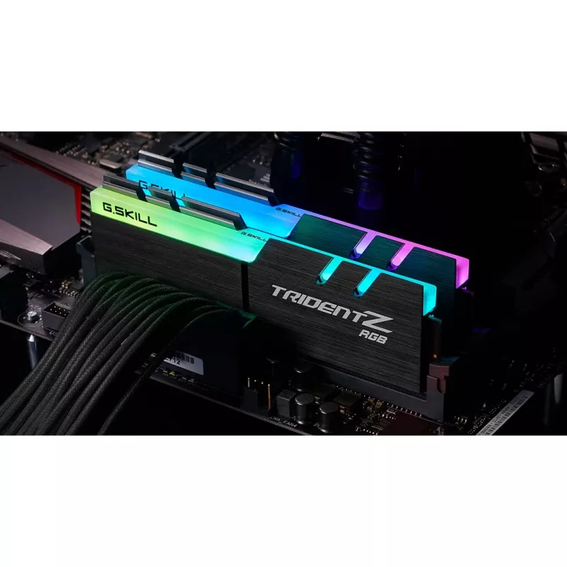 G.Skill Trident Z RGB 16 GB (2x 8 GB) DDR4-4000 Dual-Kit, juoda, F4-4000C18D-16GTZRB, INTEL XMP