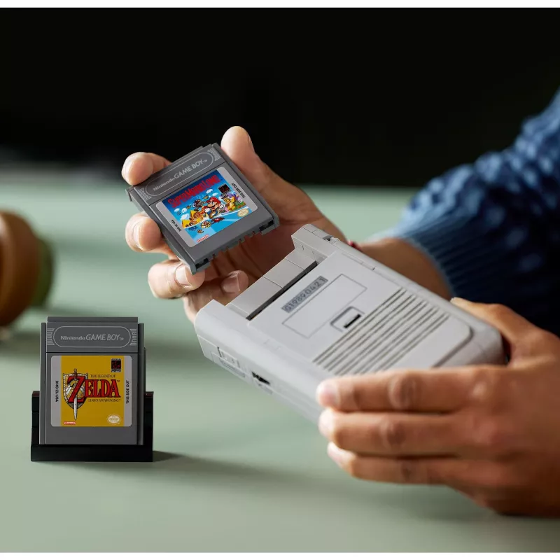 LEGO Retro Design Statybinis Rinkinys Game Boy 72046 – detali modelio replika, demonstracinis stovas