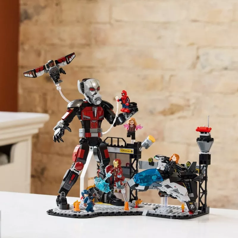 LEGO MARVEL 76314 Kapitonas Amerika: Pilietinis karas – Mūšis