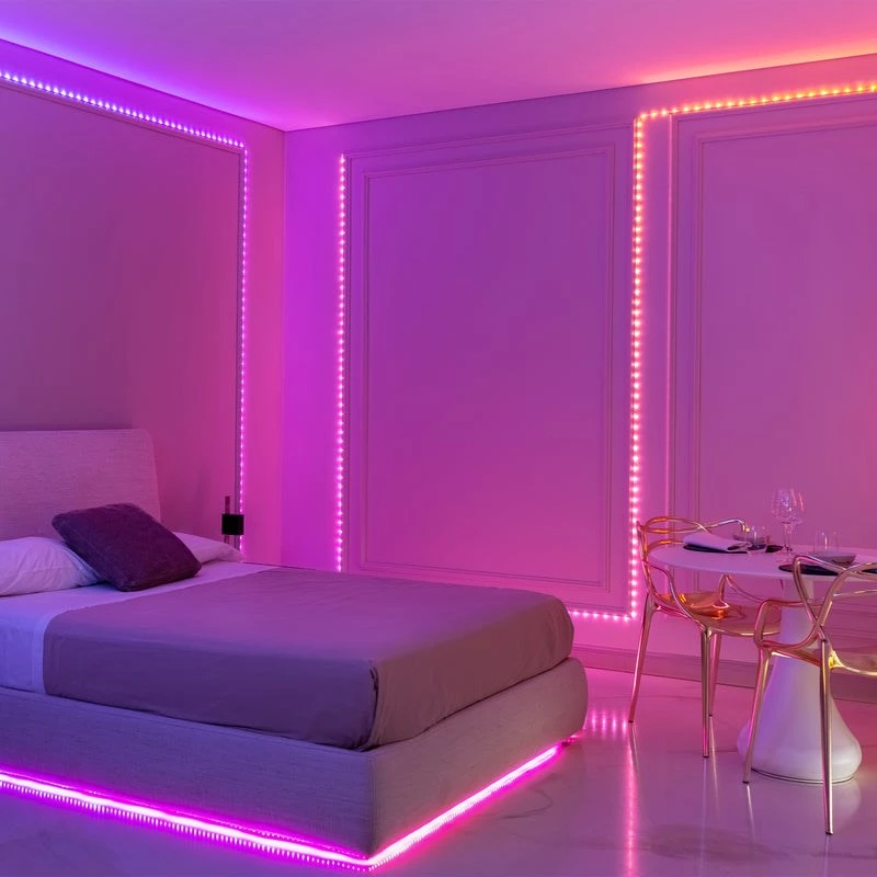 LED girlianda Twinkly TWD200STP-TEU įvairiaspalvė vidaus juostelė, 5 cm tarpai, IP20, skaidrus kabelis