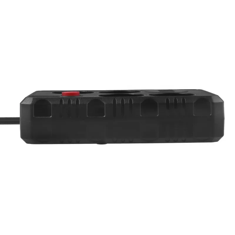 Maitinimo blokas MACLEAN MCE392 B — 4 lizdai, 3×USB, 110–240V, 2.1A, 2500W, 1,5 m laidas, juodas