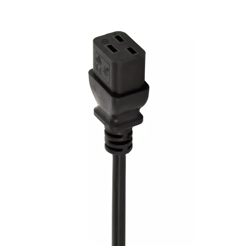 GEMBIRD EG-PDU-10C132C19 – 10x C13 lizdų, 1U stovo, 16 A C19 įvadas, 2 m laidas, 3500 W