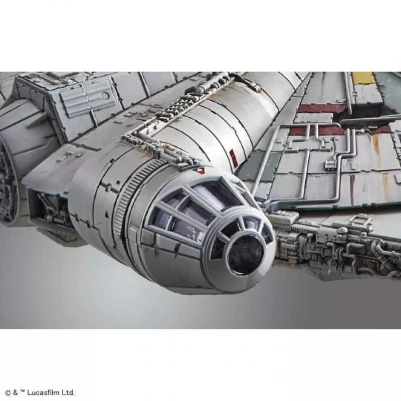 REVELL Millennium Falcon modelio rinkinys 1:144 masteliu — plastikinis surinkimo erdvėlaivis