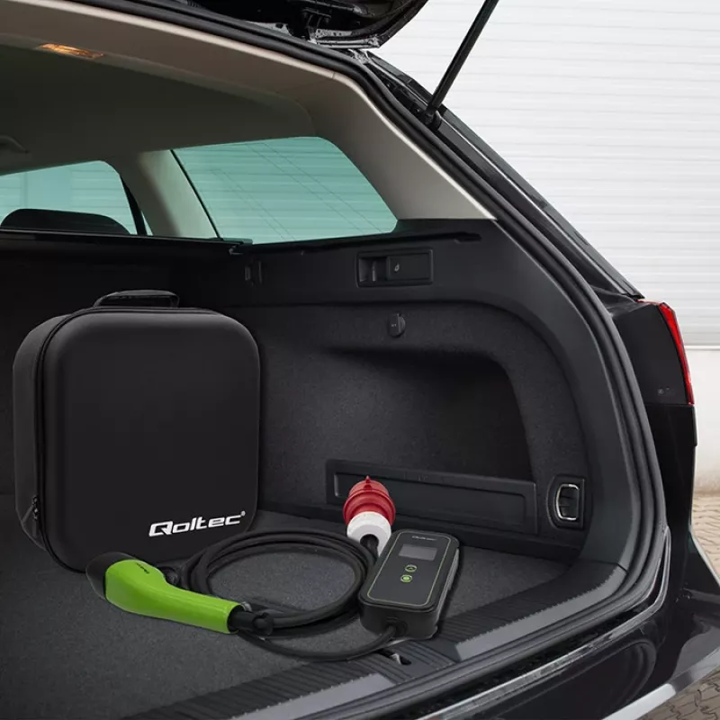 Qoltec Mobile EV Car Charger Adjustable 2in1 Type2 | 11kW | CEE 5 PIN | LCD | 3 fazės | Nešiojamas | Wallbox | 5m