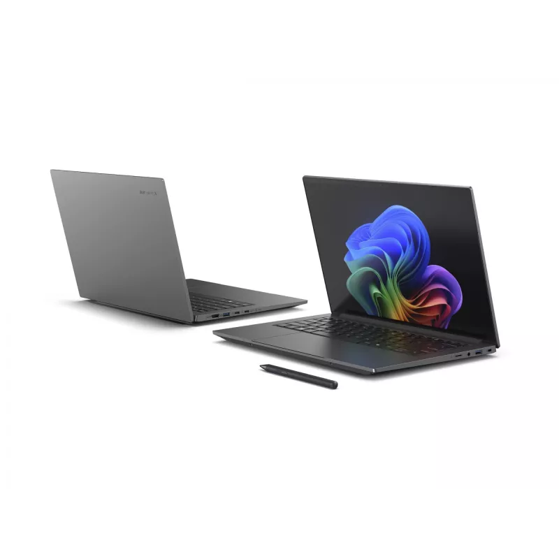 Nešiojamas kompiuteris Acer Swift X 14 AI SFX14-61G — AMD Ryzen AI 9 365 2 GHz, GeForce RTX 5070, 32 GB RAM, 1,024 TB NVMe SSD (2× QLC), 14,5 col. 180° vyriai, Windows 11 Home
