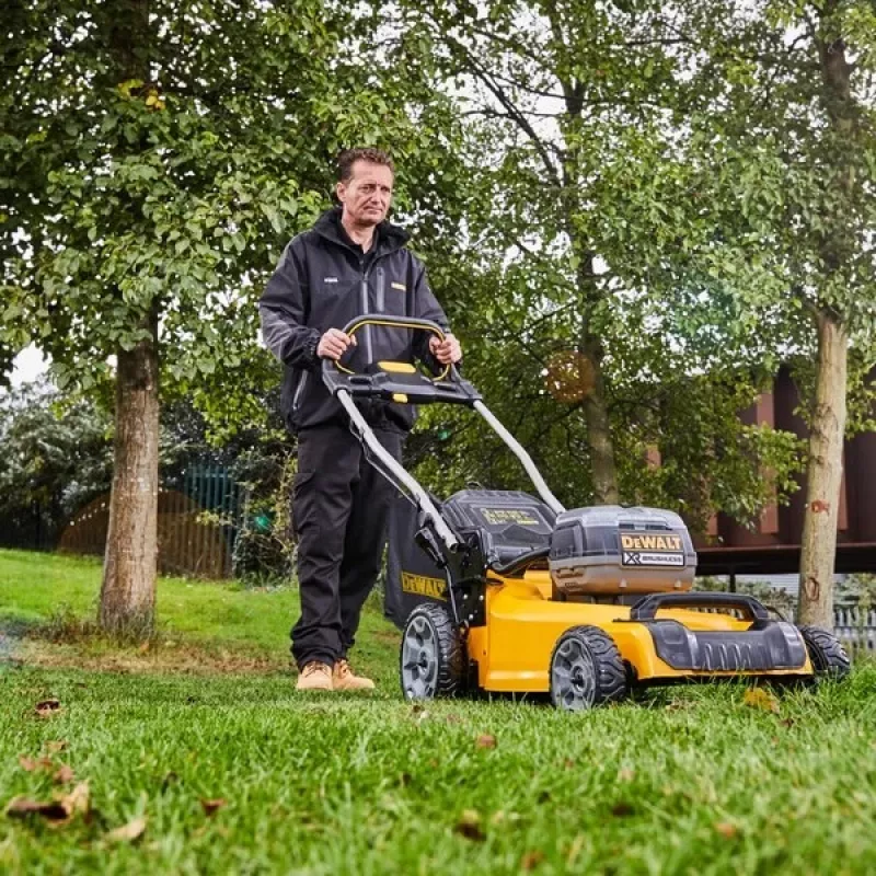 Stumiama vejapjovė DeWALT DCMW564P2-QW