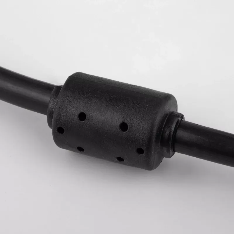 Akyga AK-AV-01 VGA kabelis D-Sub 15 kontaktų kištukas–kištukas, 1,8 m, juodas, su feritiniu filtru