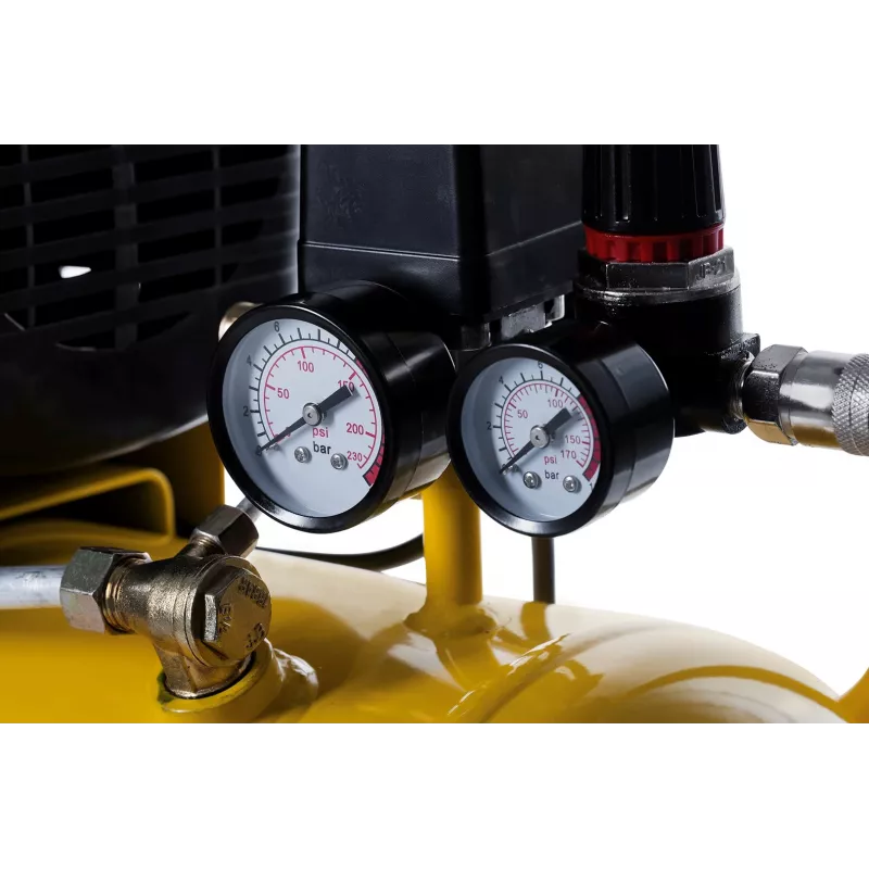 Stanley alyvinis kompresorius 24 l 1500 W FCCC404STN005 24 l 8 bar 6 dalių rinkinys