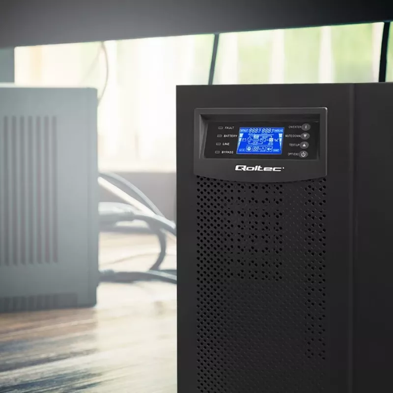 Inverteris QOLTEC gryno sinuso 1000W 12V modelis 53982