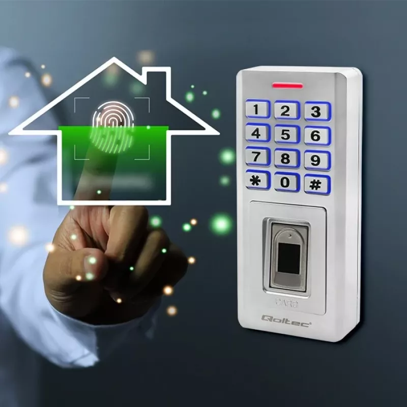 Biopirštų ir RFID spynos kodinis įrenginys QOLTEC 52447 su IP68 apsauga