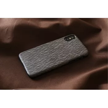 Dėklas iPhone X/XS man and wood juoda Carbalho – natūralaus medžio apsauga