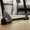 Džiovinimo stovas VILEDA Infinity Flex Ultimate Telescopic — juodas, dengtas aliuminis, 30 m džiovinimo erdvė, sulankstomas, su ratukais