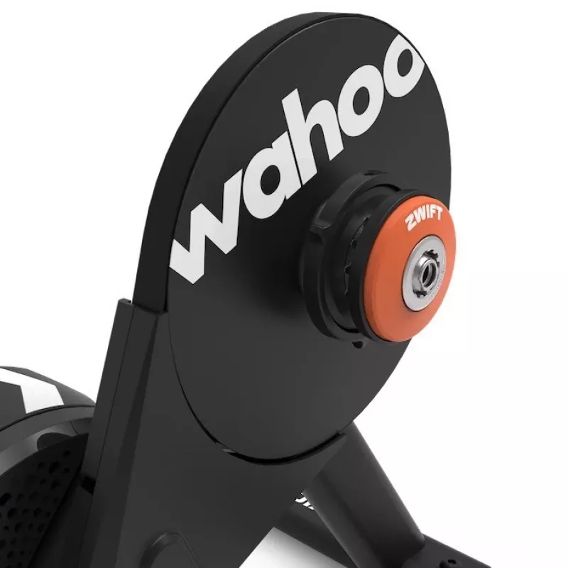Treniruoklis Wahoo KICKR CORE 2 su ZWIFT Cog & Click